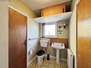 Photo 19- click for photo gallery